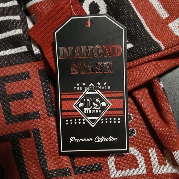 Diamond Stash Long Sleeve Boys Size S8 Knitted Red,black,white,grey - Picture 4 of 5